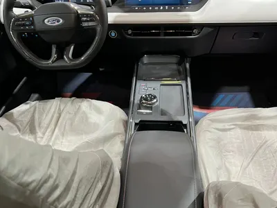 2026 فورد توروس ترند