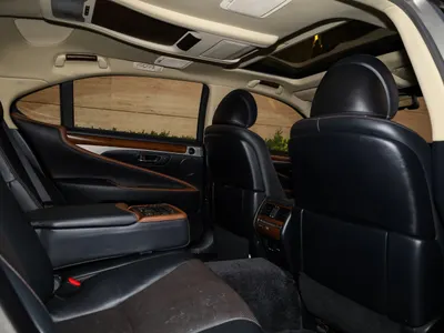 2015 لكزس إل إس 460