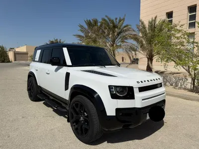 2023 لاند روفر ديفيندر 110