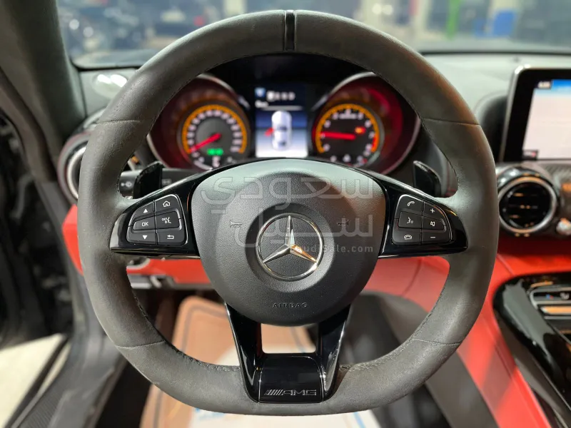 2018 مرسيدس - بنز جي تي إس أي إم جي