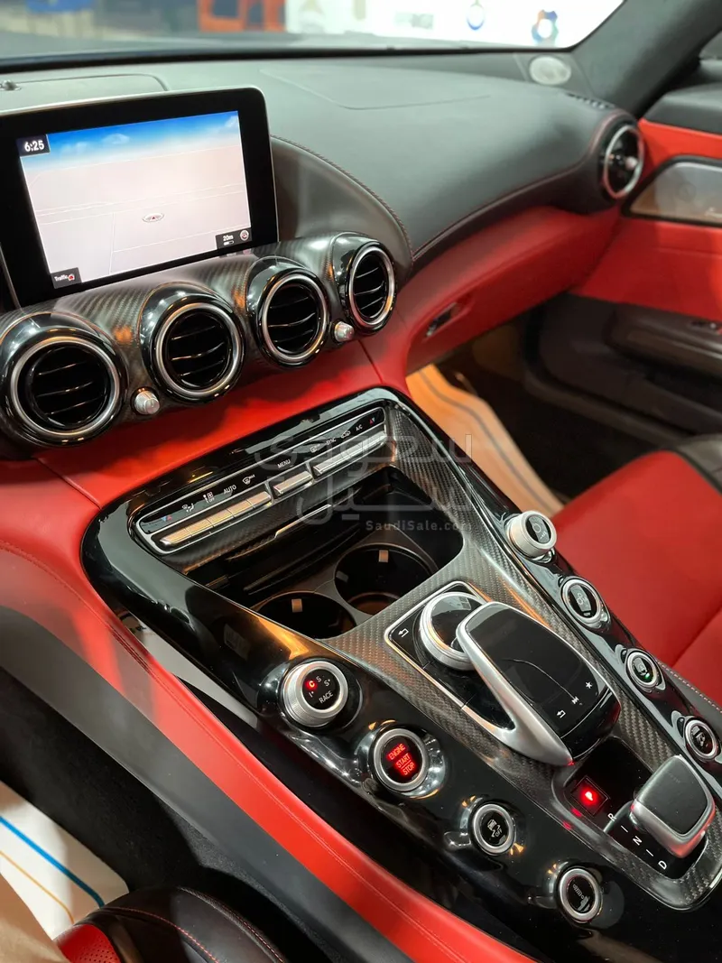 2018 مرسيدس - بنز جي تي إس أي إم جي