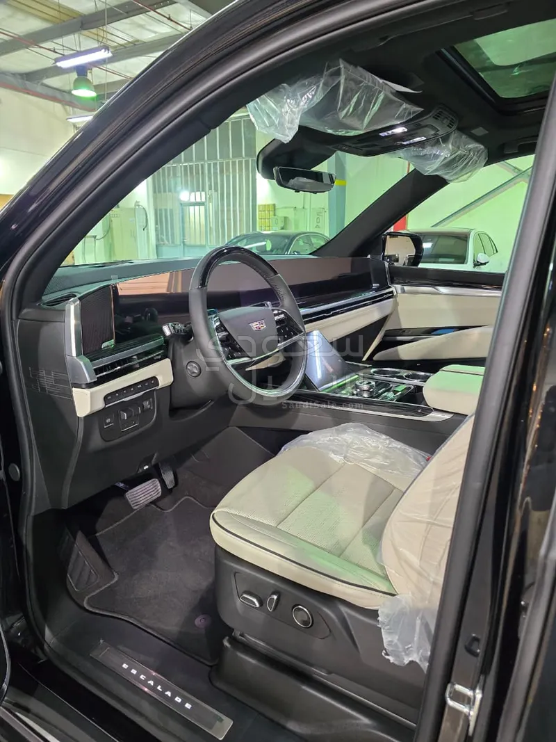 2025 Cadillac Escalade Sport