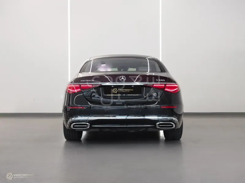 2022 مرسيدس - بنز إس 680 مايباخ