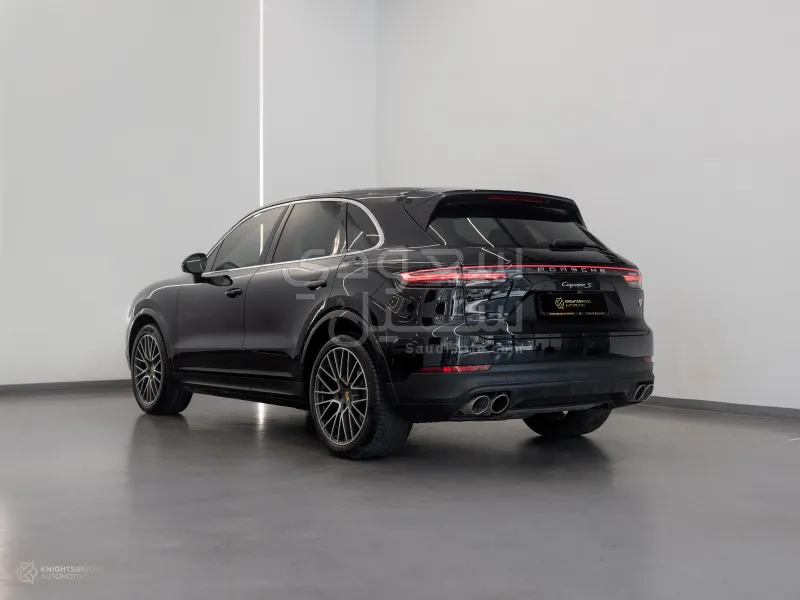 2018 بورش كايين اس