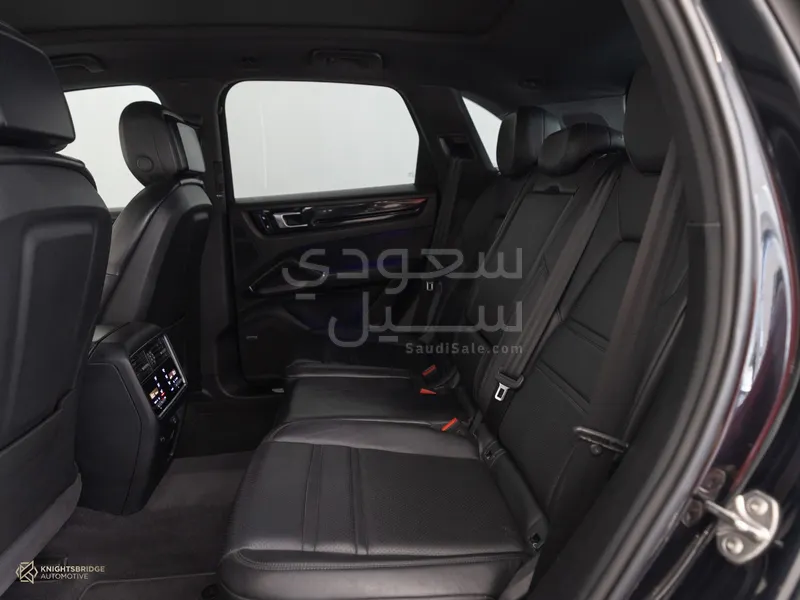 2018 بورش كايين اس