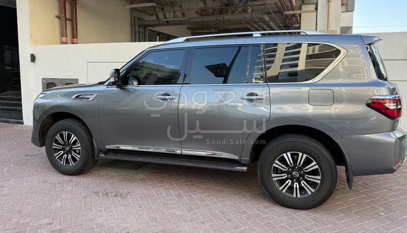 2023 نيسان باترول تيتانيوم