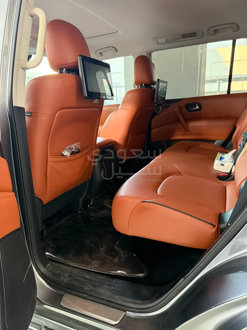 2023 نيسان باترول تيتانيوم