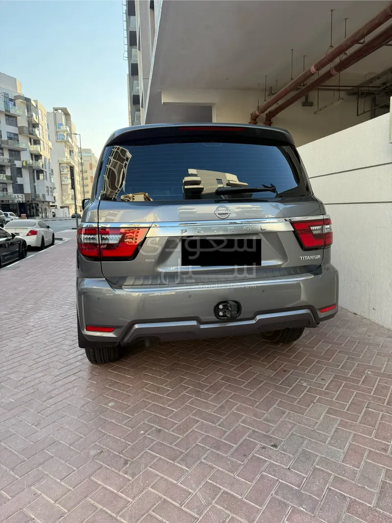 2023 نيسان باترول تيتانيوم