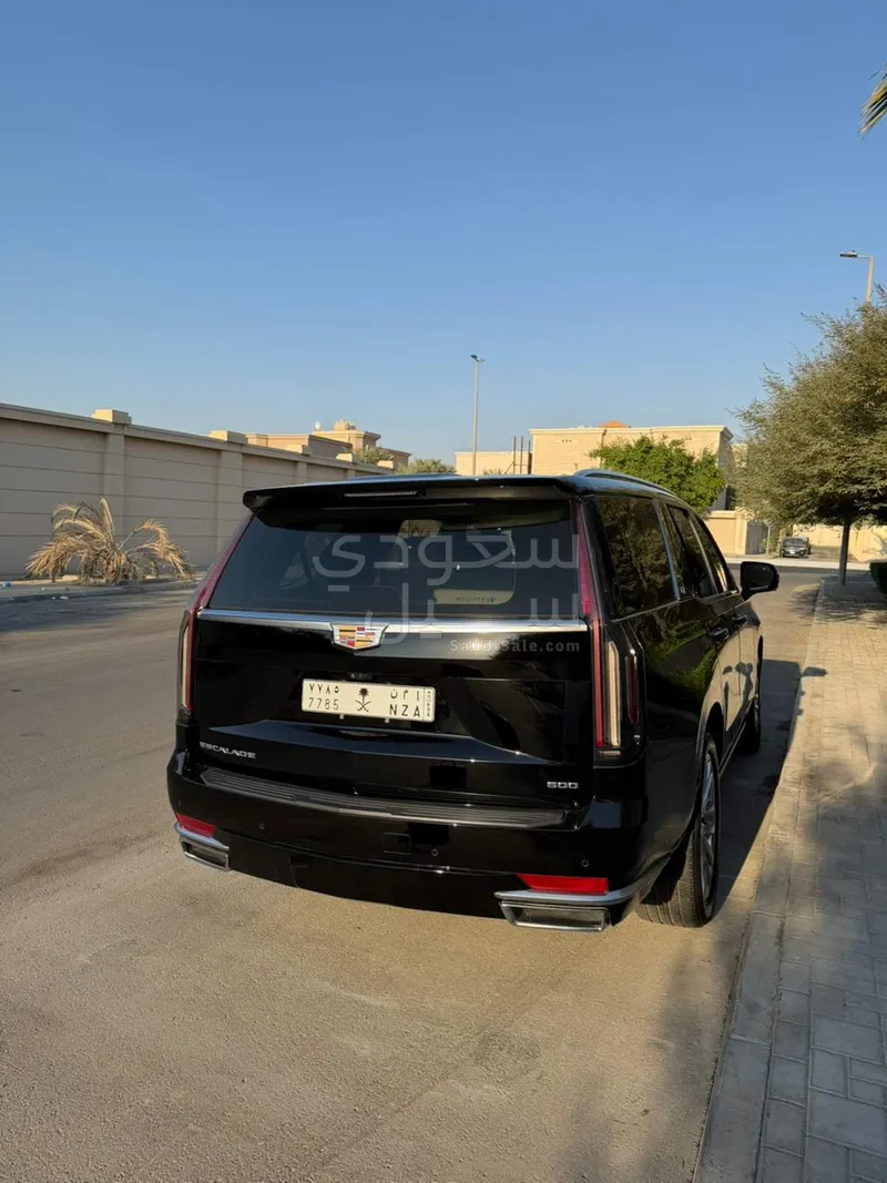 2023 كاديلاك اسكاليد بريميوم