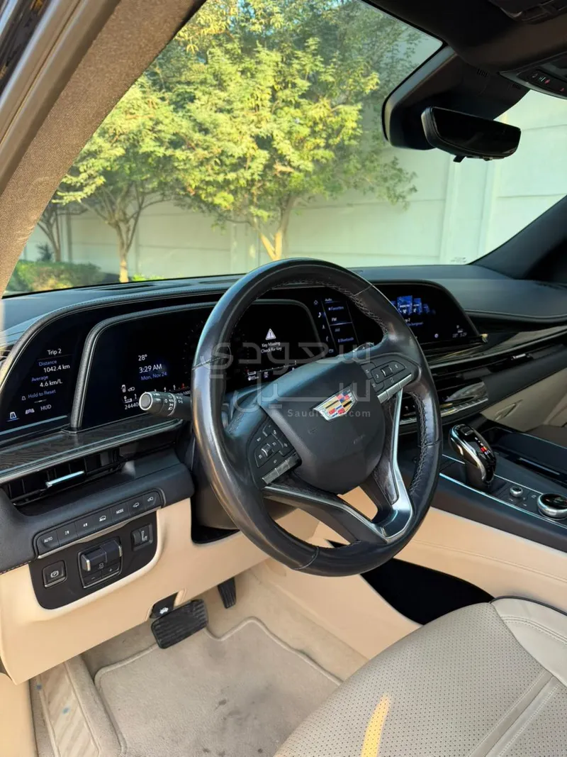 2023 كاديلاك اسكاليد بريميوم