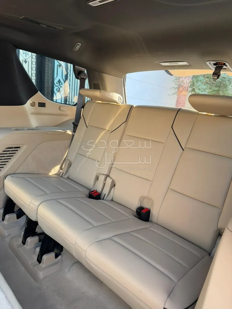 2023 كاديلاك اسكاليد بريميوم