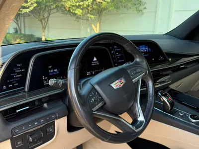 2023 كاديلاك اسكاليد بريميوم