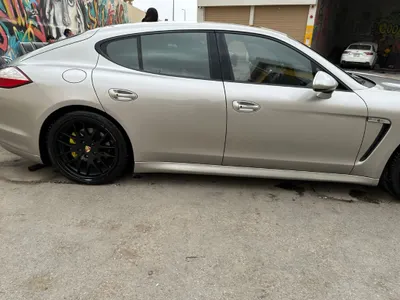 2011 بورش بانميرا 4 اس