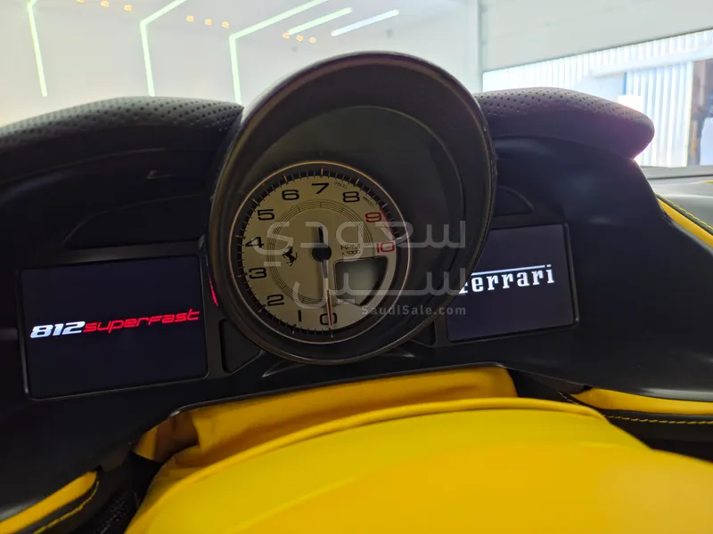2018 فيراري 812 سوبر فاست