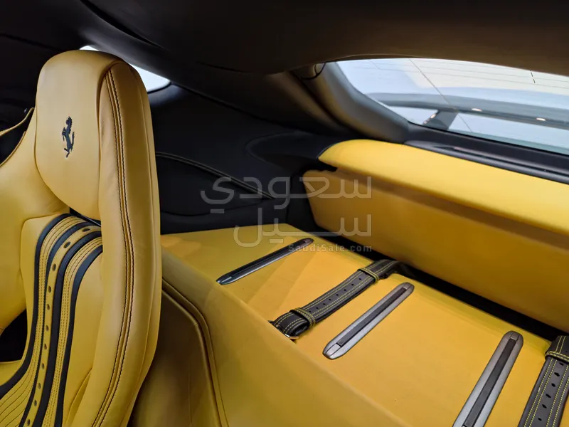 2018 فيراري 812 سوبر فاست