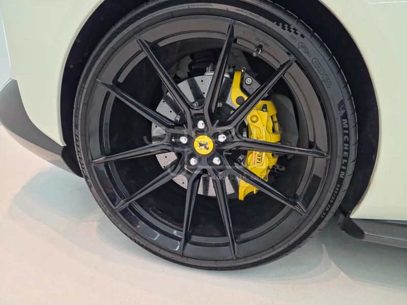 2018 فيراري 812 سوبر فاست