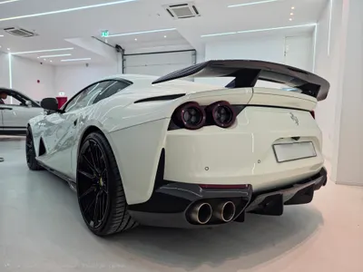 2018 فيراري 812 سوبر فاست