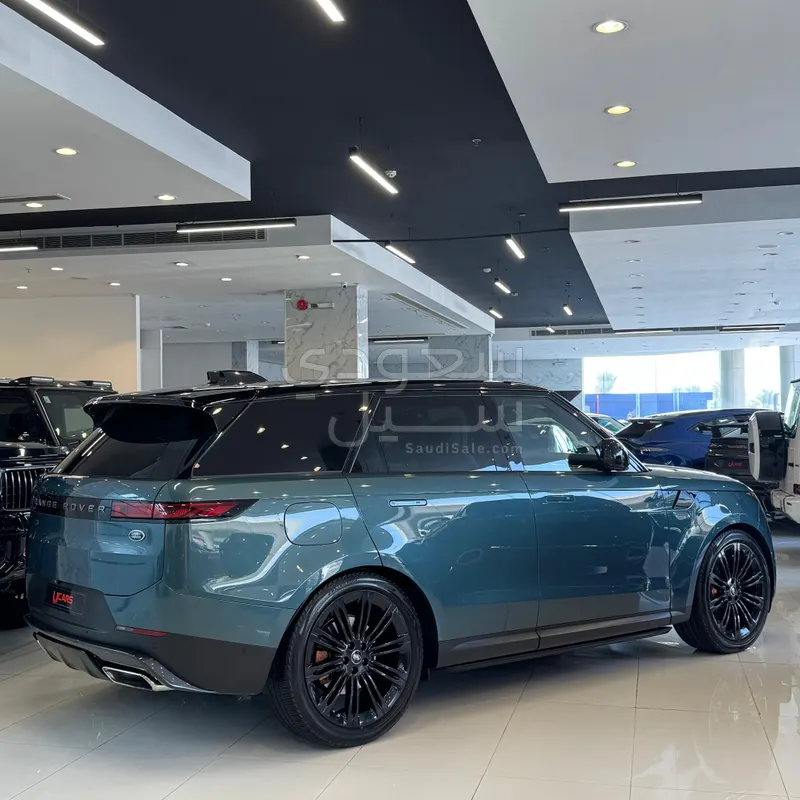 2023 لاند روفر رينج روفر سبورت اس اي