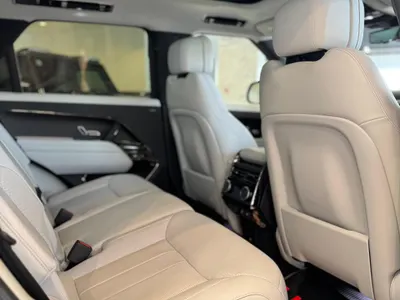 2023 لاند روفر رينج روفر سبورت اس اي