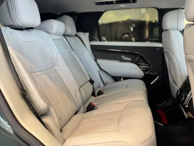 2023 لاند روفر رينج روفر سبورت اس اي