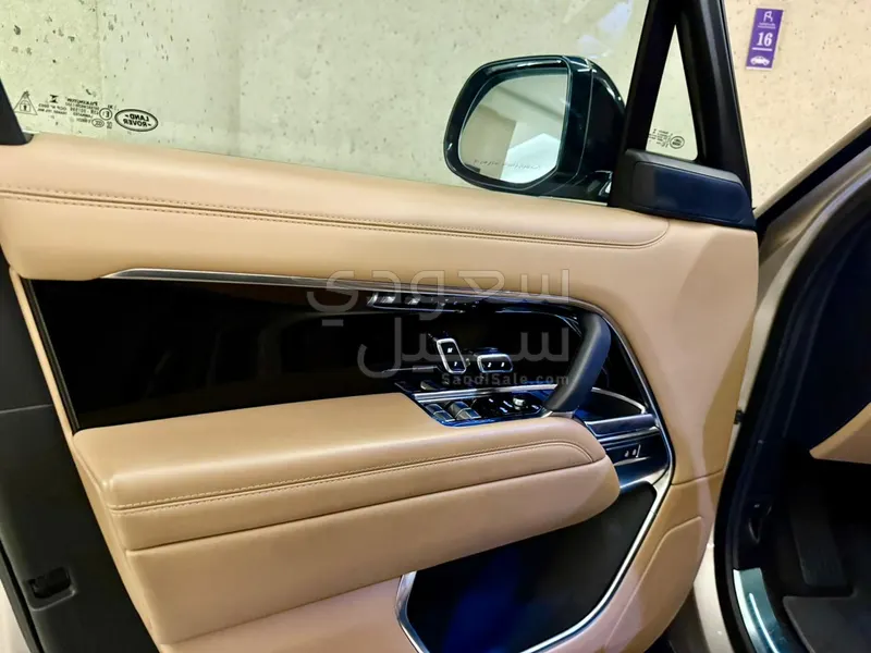 2022 لاند روفر رينج روفر اتش اس اي