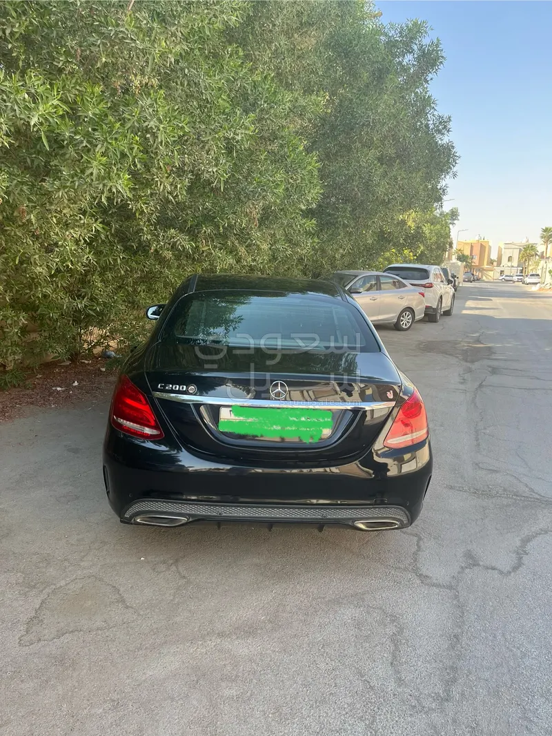 2016 مرسيدس - بنز سي 200