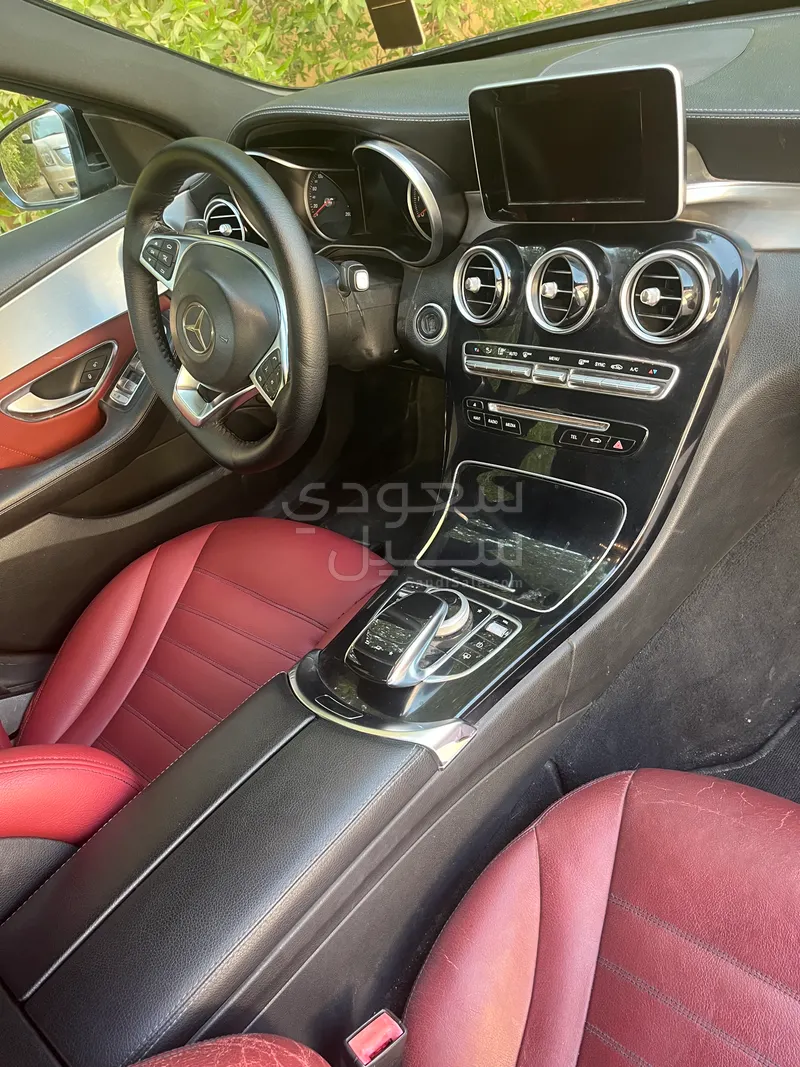 2016 مرسيدس - بنز سي 200