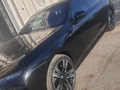 2026 بي ام دبليو الفئة السابعة 735أي