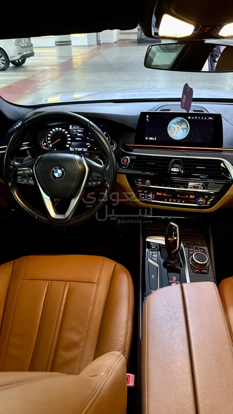 2021 بي ام دبليو الفئة الخامسة 520 أي