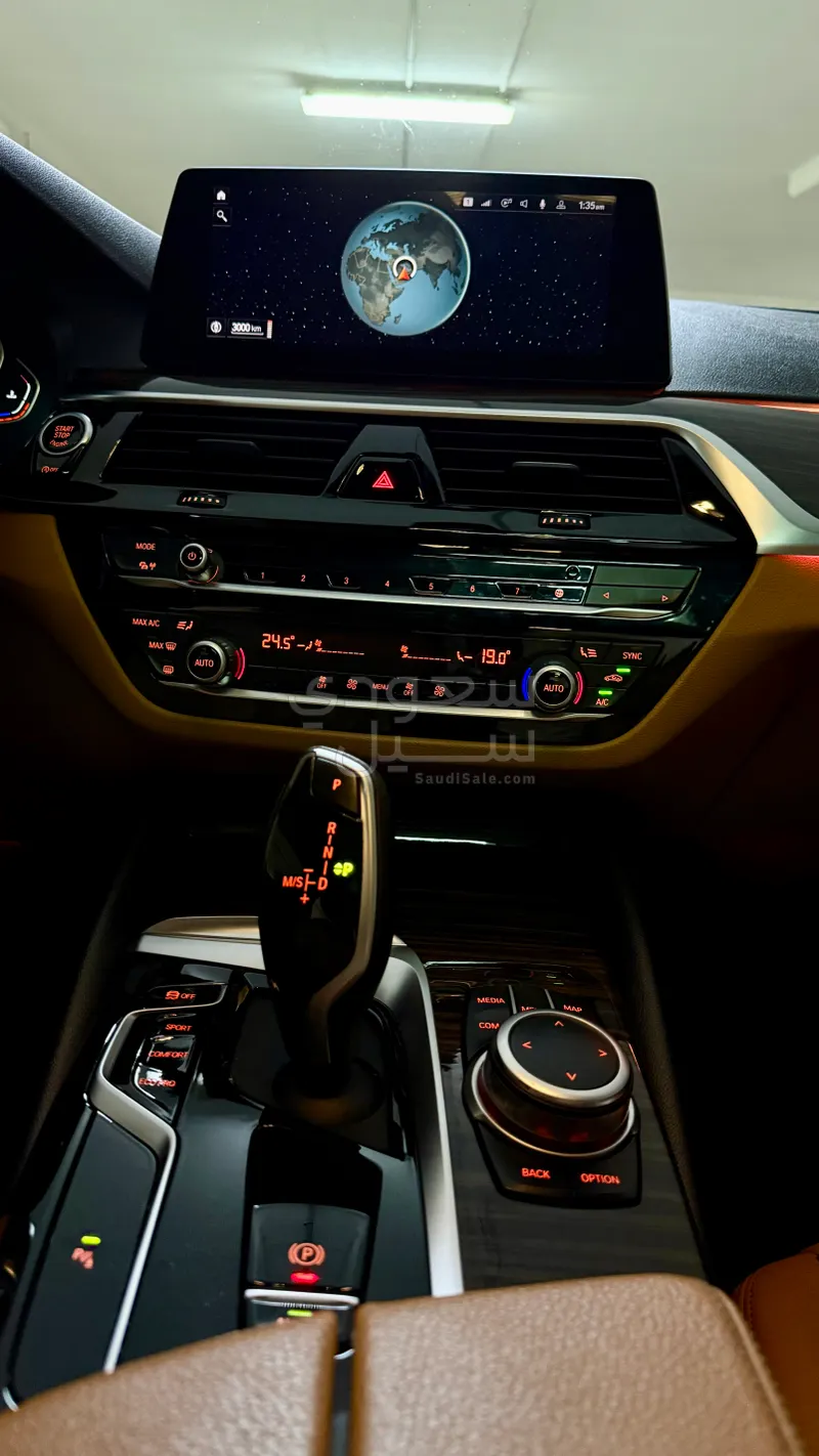 2021 بي ام دبليو الفئة الخامسة 520 أي