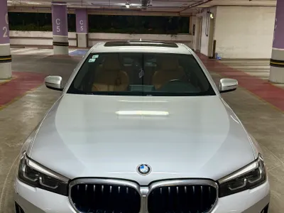 2021 بي ام دبليو الفئة الخامسة 520 أي