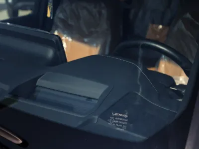 2024 لكزس إل إكس 600 إف