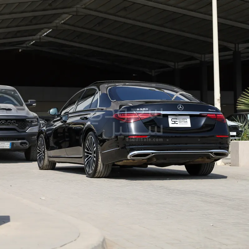 2021 مرسيدس - بنز إس 580