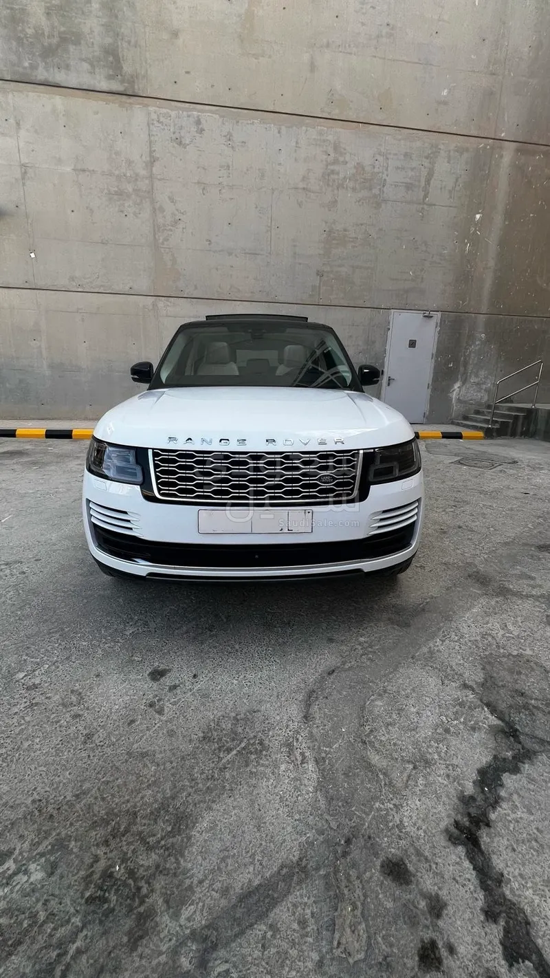 2018 لاند روفر رينج روفر فوج ان اي