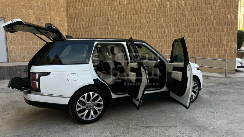 2018 لاند روفر رينج روفر فوج ان اي