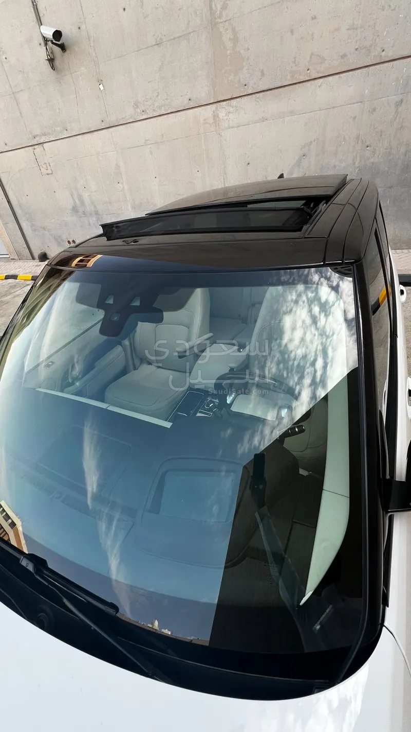 2018 لاند روفر رينج روفر فوج ان اي