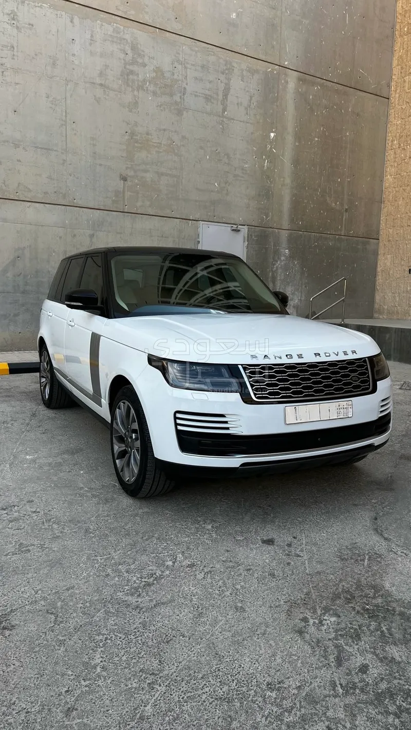 2018 لاند روفر رينج روفر فوج ان اي