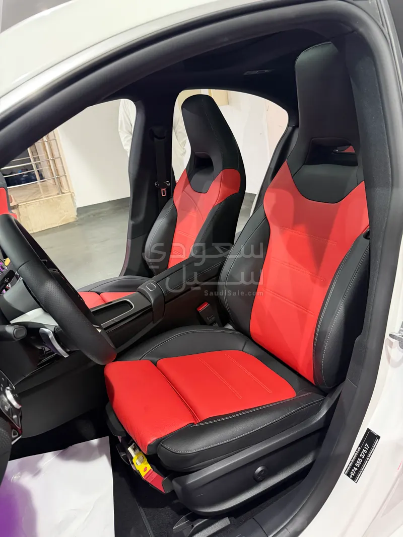 2025 مرسيدس - بنز سي إل أي 200