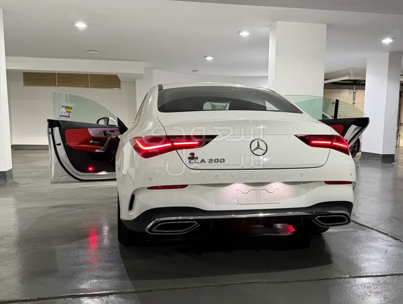 2025 مرسيدس - بنز سي إل أي 200