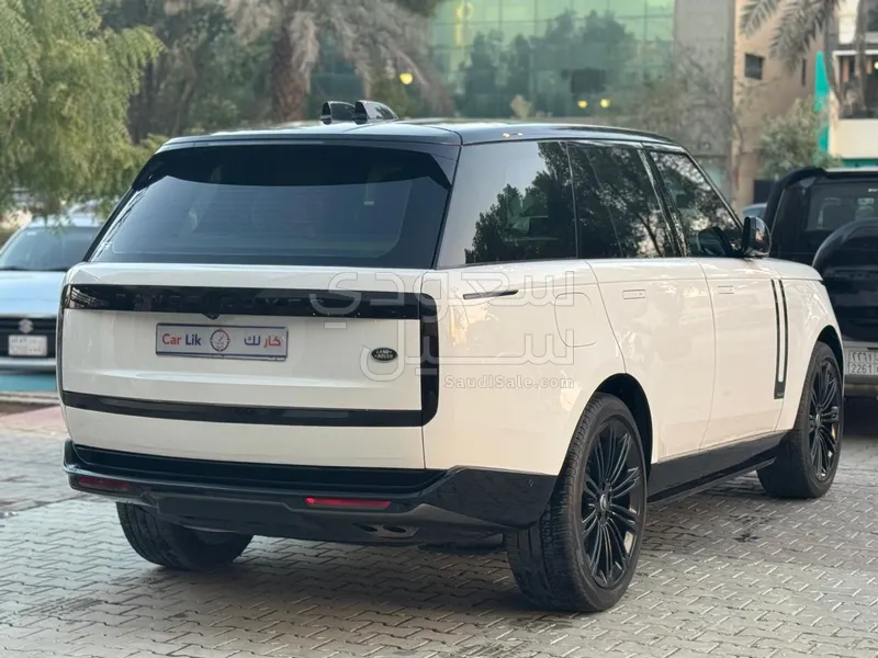 2022 لاند روفر رينج روفر اوتوبيوغرافي