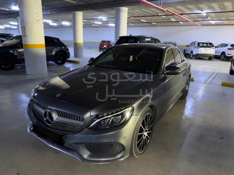 2017 مرسيدس - بنز سي 200 أي إم جي