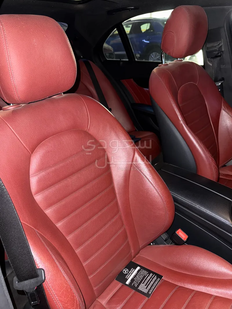 2017 مرسيدس - بنز سي 200 أي إم جي