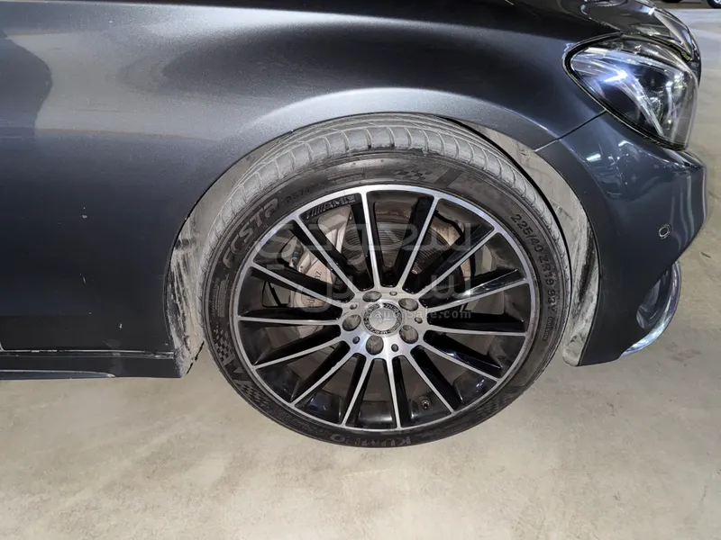 2017 مرسيدس - بنز سي 200 أي إم جي