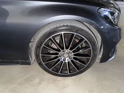 2017 مرسيدس - بنز سي 200 أي إم جي