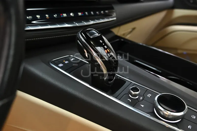 2024 كاديلاك اسكاليد بريميوم