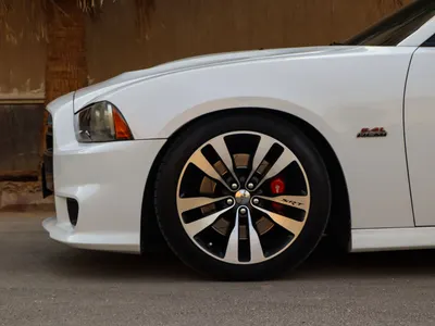 2013 دودج تشارجر اس ار تي