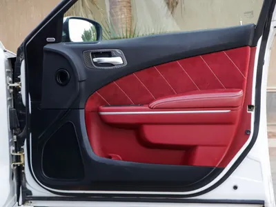 2013 دودج تشارجر اس ار تي