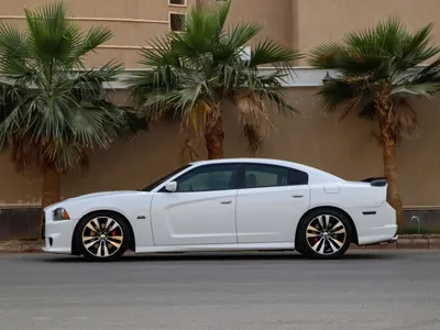 2013 دودج تشارجر اس ار تي