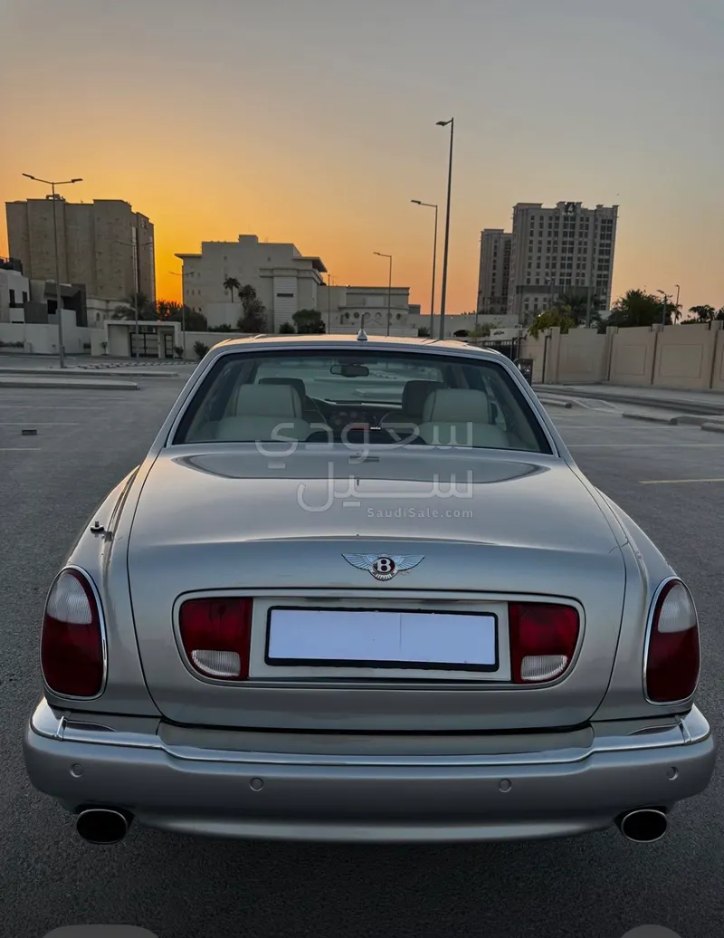 2005 بنتلي ارناج