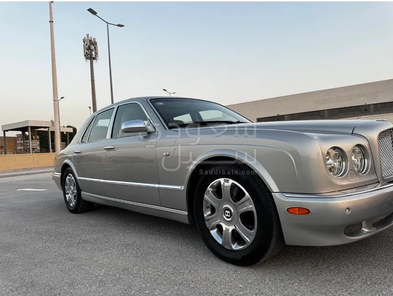 2005 بنتلي ارناج